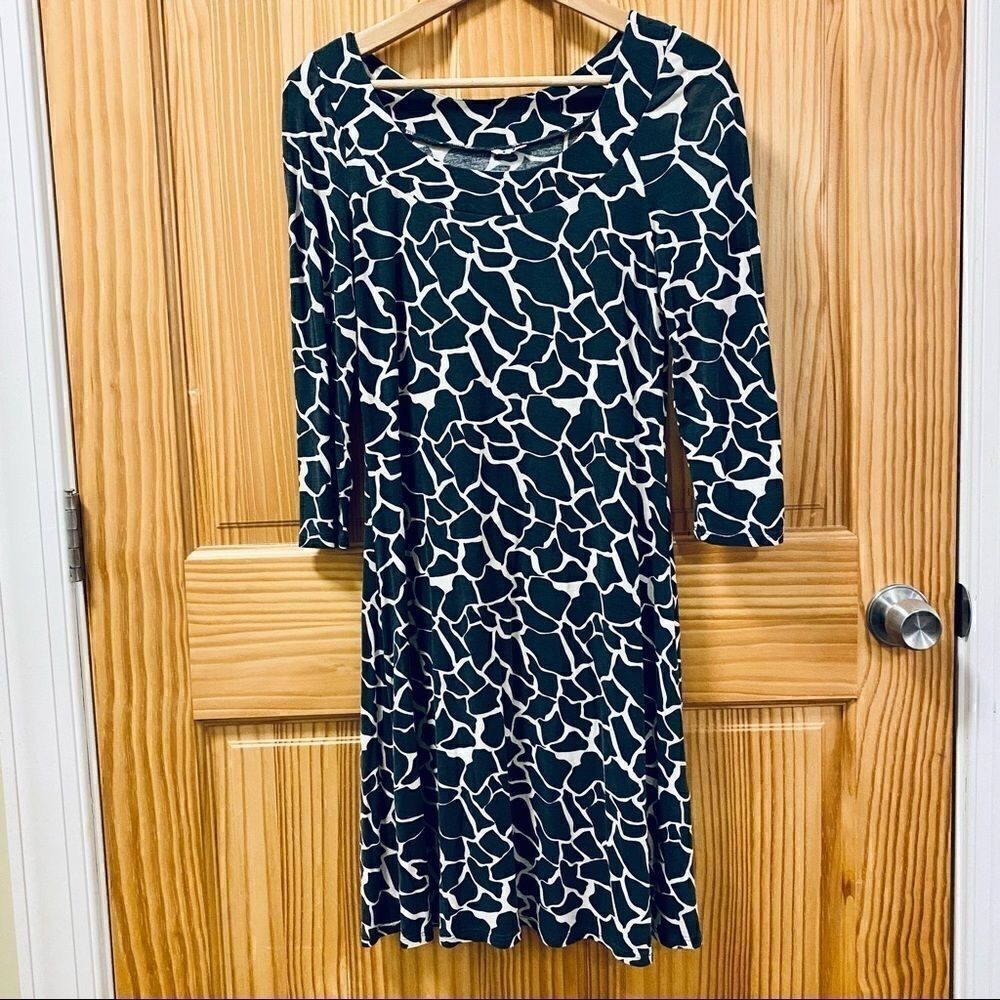 Three Dots blue grey white print soft midi dress M